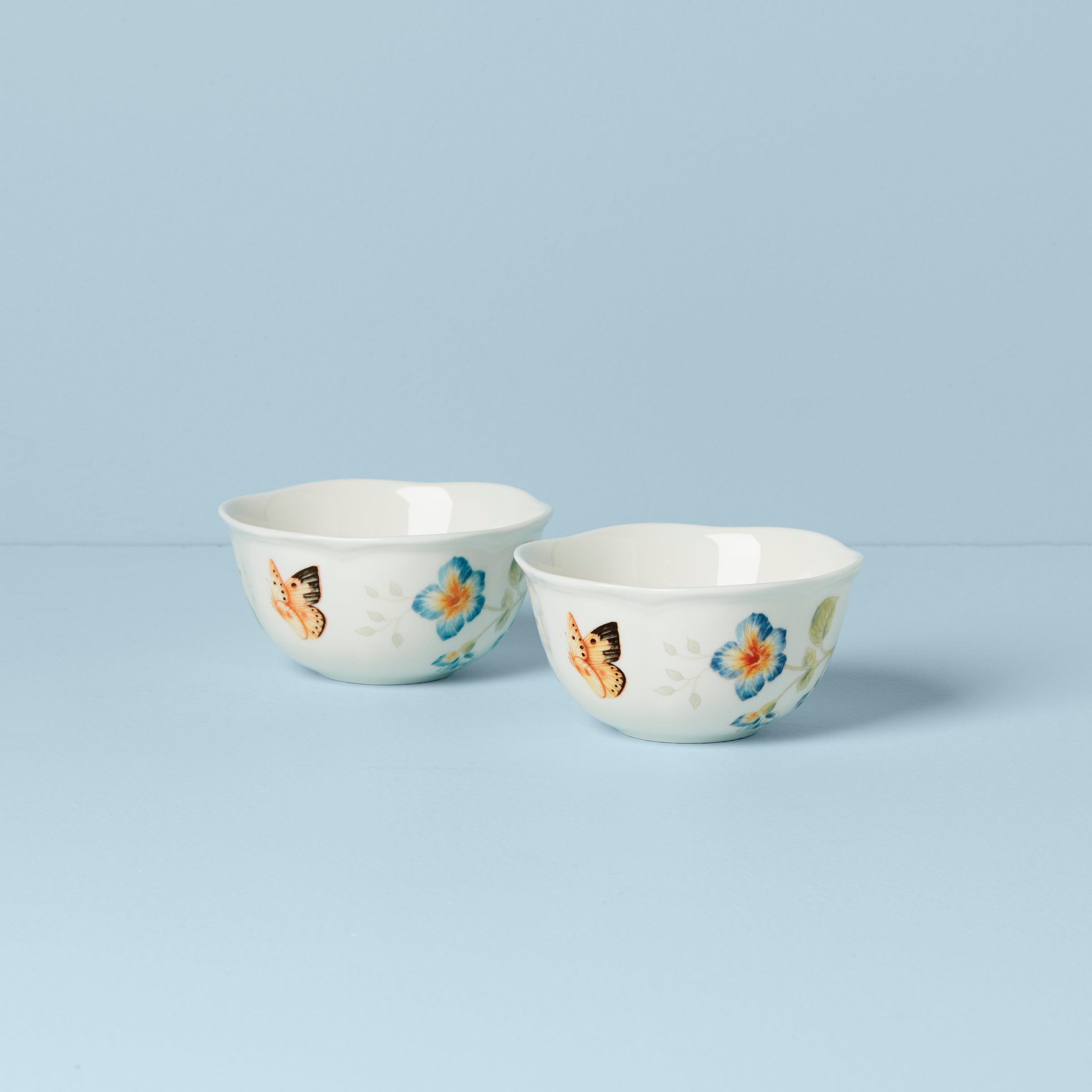 Scalloped Porcelain Dessert Bowls, Set of 2 - Image 3